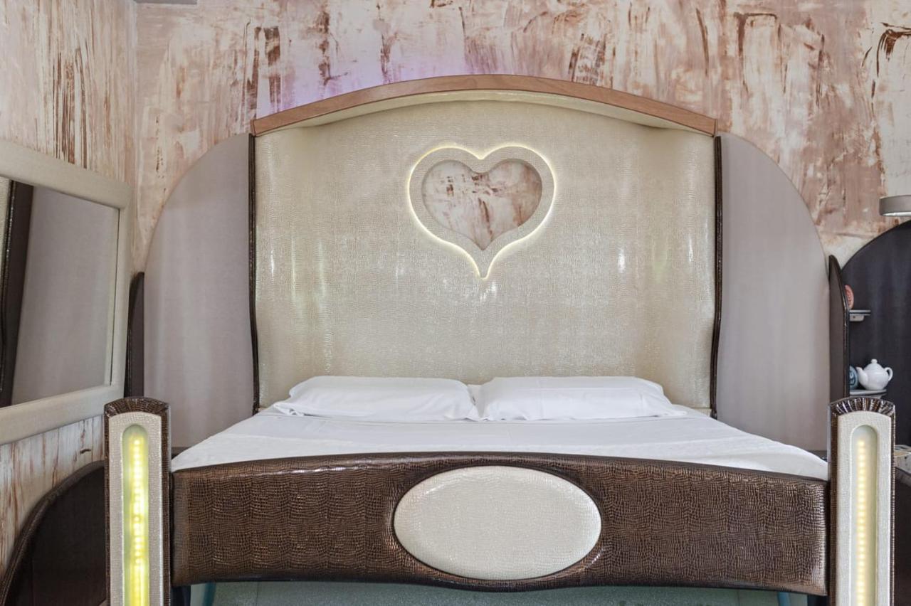 Spa B&B Roma D'Autore Il Nido D'Amore Luaran gambar
