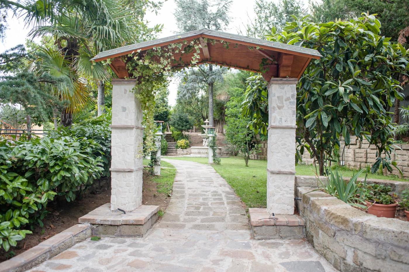 Spa B&B Roma D'Autore Il Nido D'Amore Luaran gambar